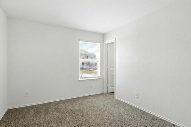 Foto del edificio - 40518 Crisp Beech St