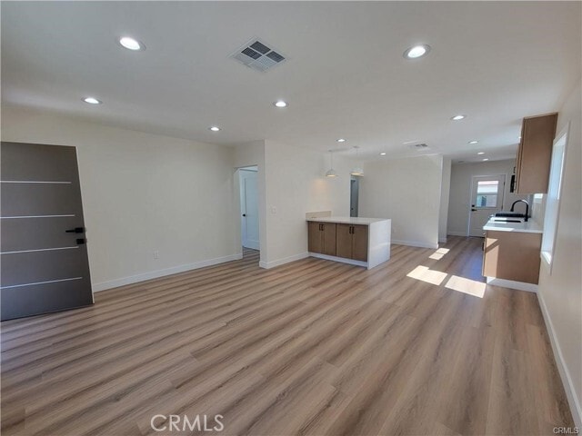 Building Photo - 3140 Golden Ave