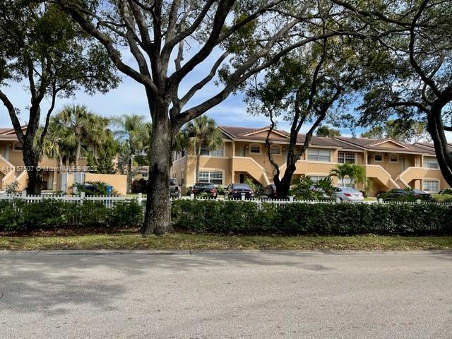 Foto del edificio - 4233 NW 115th Ave