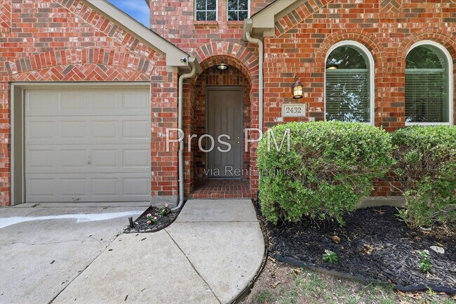 Foto del edificio - 2432 Chesterwood Dr