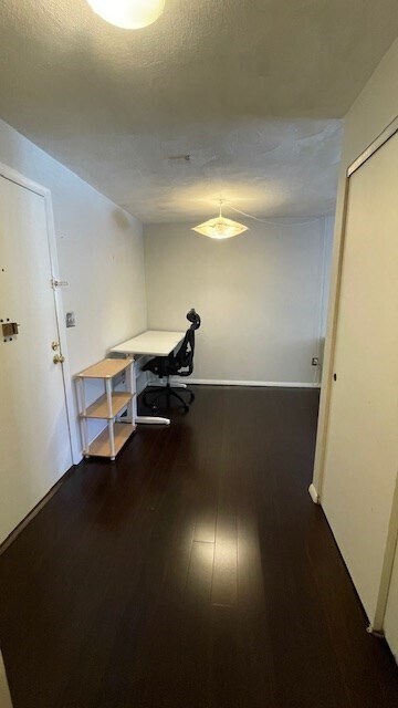 Building Photo - 25 Linden Ave