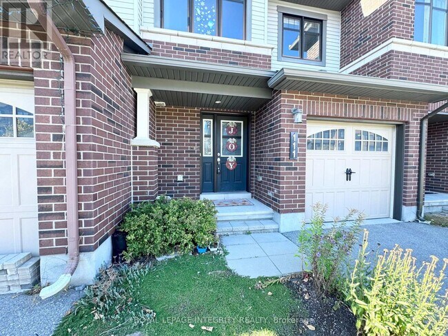 Building Photo - 111 Sweetwater Ln