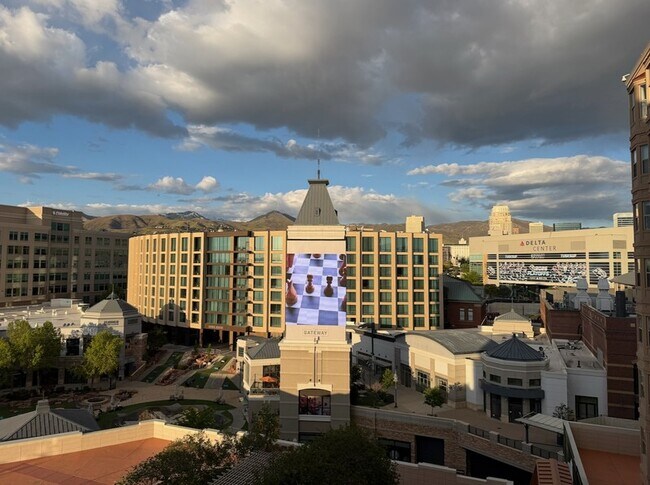 Foto del edificio - 5 S 500 W