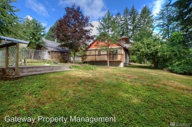 Building Photo - 161 N Schoolhouse Hill Rd