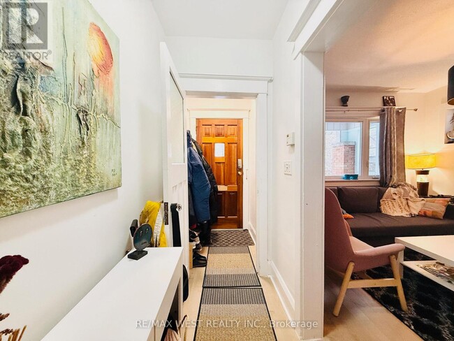 Photo du bâtiment - 15 Keystone Ave