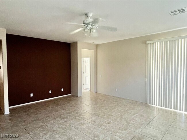 Foto del edificio - 2747 Lochleven Way