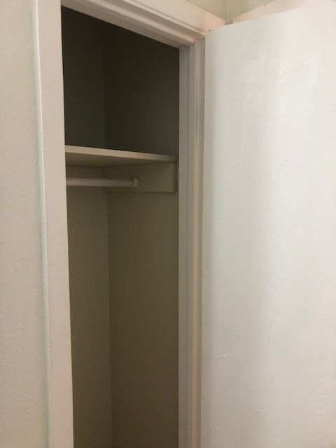 Front Bathroom Closet - 11507 Walnut Ridge Dr