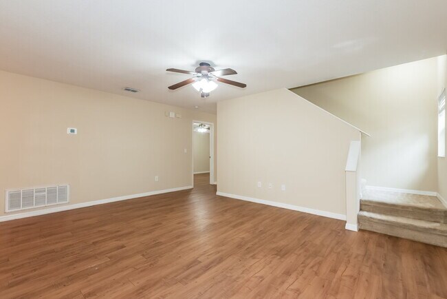 Foto del edificio - 6221 Kiteridge Dr