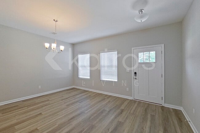 Building Photo - 147 Williams Ln