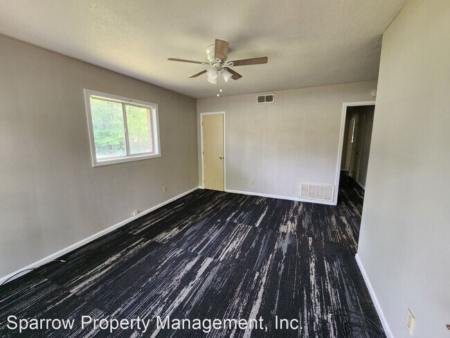 Building Photo - 3 br, 1.5 bath House - 6142 Luna Drive