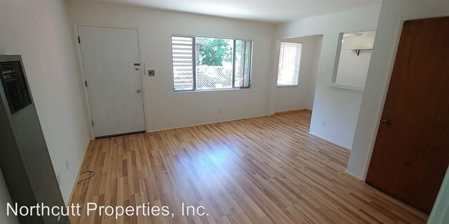Foto del edificio - 3710 1st Ave