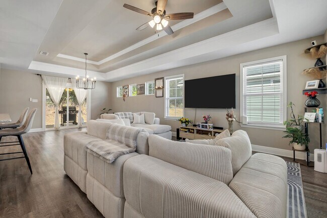 Foto del edificio - 4858 Sampler Dr