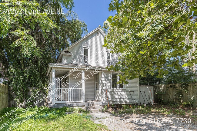 Foto del edificio - 1262 Ford Ave NE