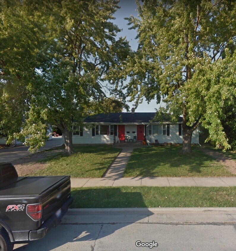 Primary Photo - 113 Wright Ave