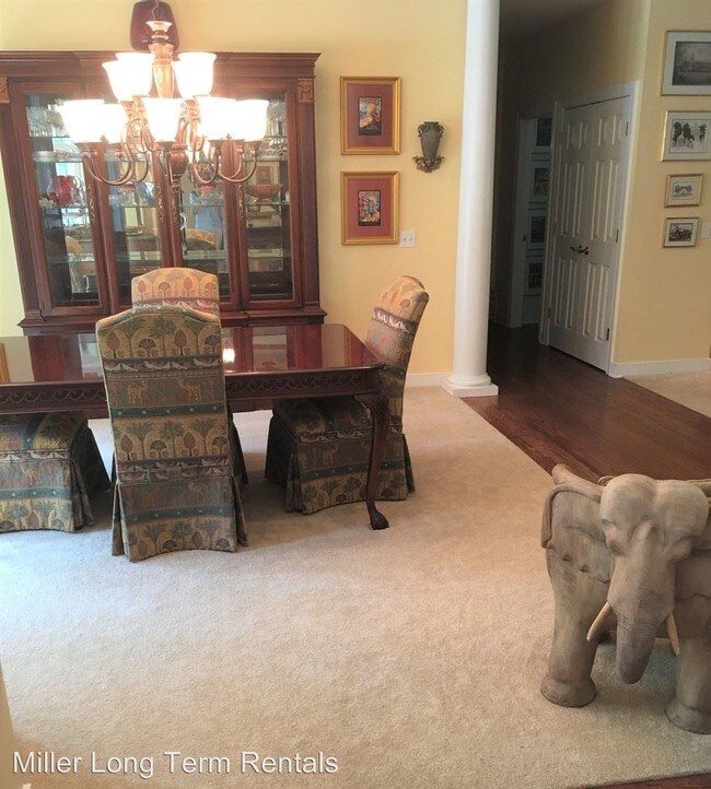 Foto del edificio - 3 br, 3 bath House - 15 Sussex Lane