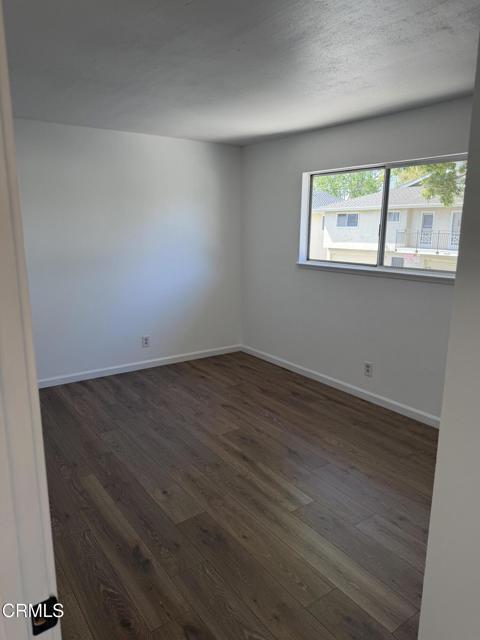 Building Photo - 717 Halyard St