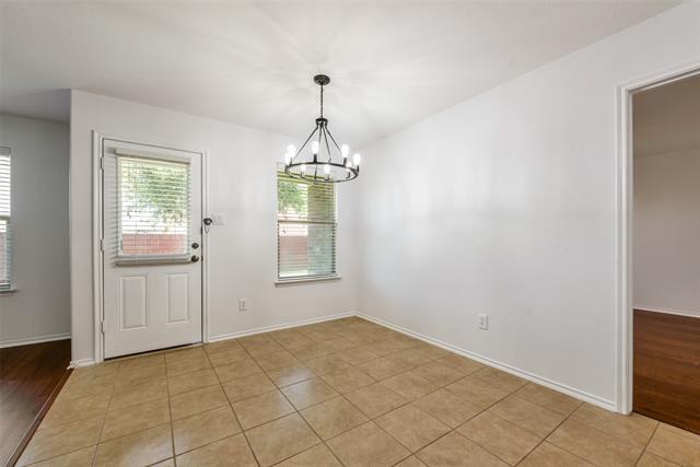 Foto del edificio - 3545 Carriage Ave