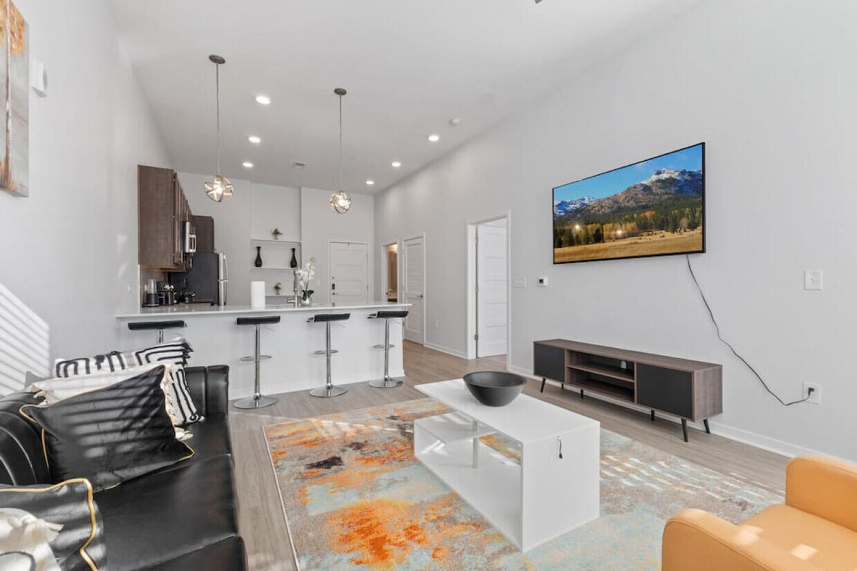 Foto principal - 11150 Lantern Rd