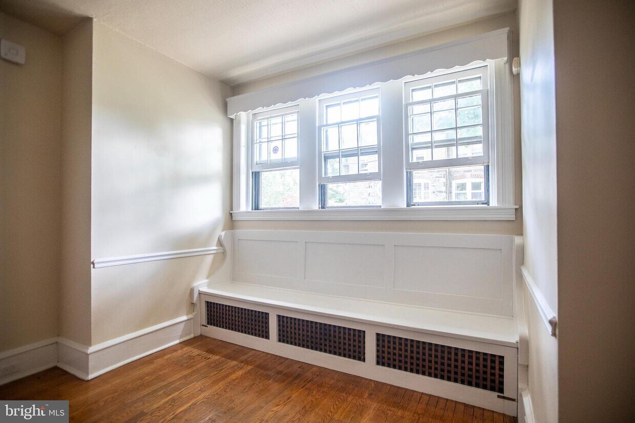 Foto principal - 7732 Ardleigh St