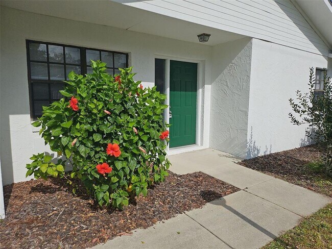 Building Photo - 13 Whittington Dr