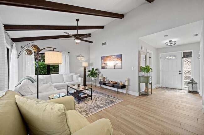 Foto del edificio - 4 Ironwood Way N