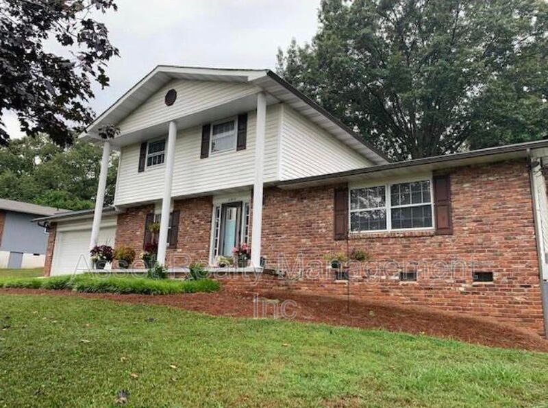 Foto principal - 11913 Berwick Ln
