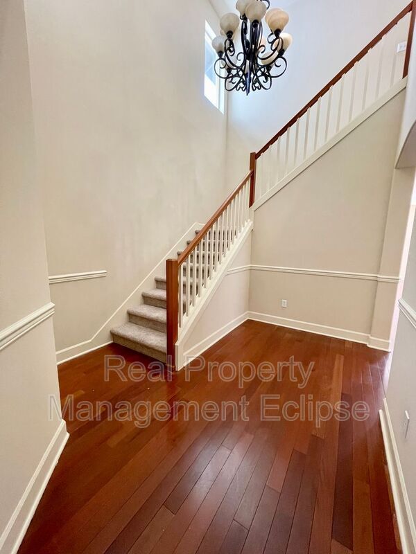 Foto del edificio - 22705 43rd Dr SE