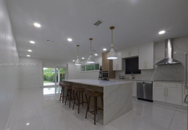 Foto del edificio - 6305 SW 31st St