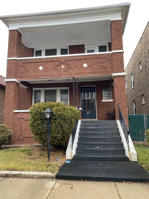 8141 S Ada St Unit 2, Chicago, IL 60620 Condo for Rent in Chicago, IL