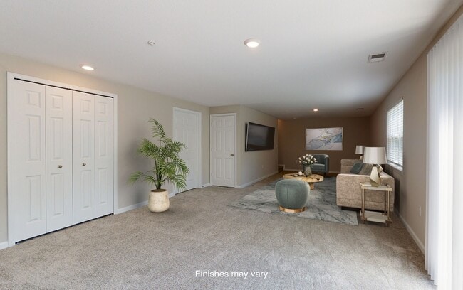 Foto del edificio - Killian Lakes Apartments and Townhomes