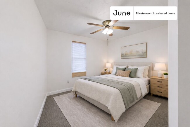 Building Photo - Room in Shared 3 bed/1 bath home