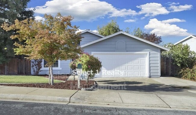 Building Photo - 4066 S Royal Links Cir