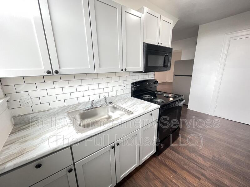 Primary Photo - 170 Lincoln Ave