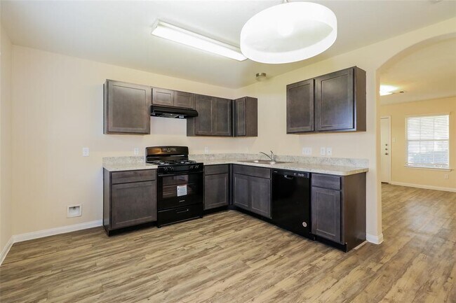 Foto del edificio - 13712 Blue Jay Ct
