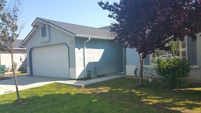 Foto del edificio - 1589 E Santa Rosa St