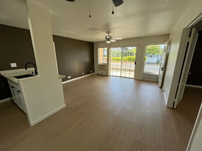 Building Photo - Crosspointe (Aiea/Honolulu) - 2 bed/2 bath...
