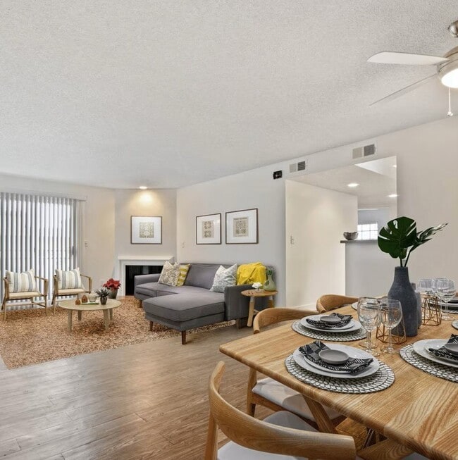 Interior Photo - The Canfield