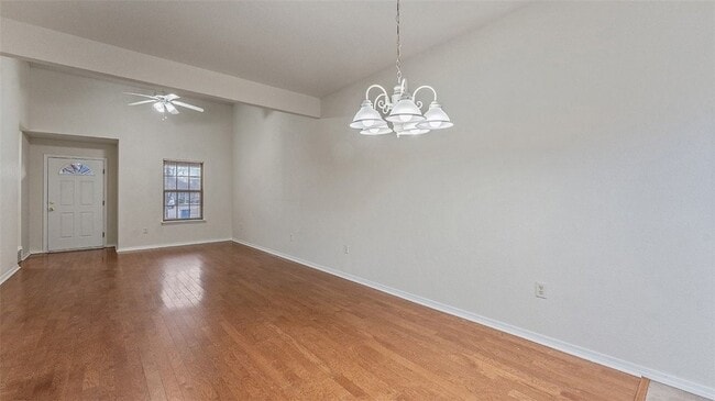 Building Photo - 3000 SW Windrift Ave