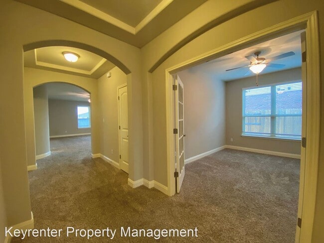 Building Photo - 3 br, 2 bath House - 2725 Santa Ana Ln
