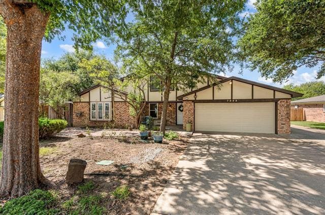 Building Photo - 7333 Meadowbrook Dr