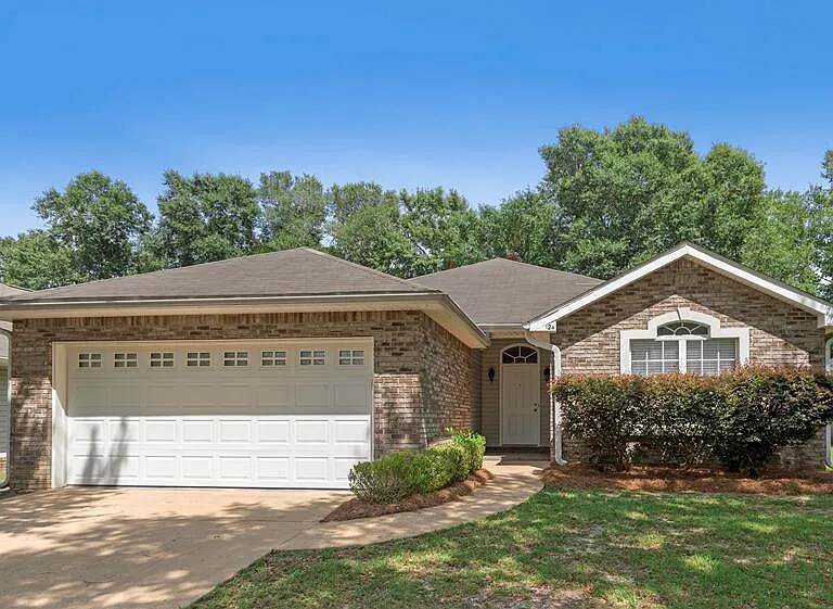 124 Elmwood Dr, Dothan, AL 36303 House Rental in Dothan, AL