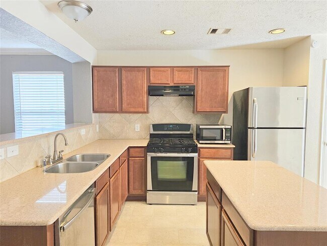 Building Photo - 2666 Skyview Knoll Ct