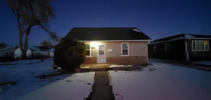 Building Photo - 620 N 4th Ave
