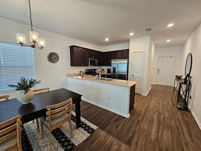 Foto del edificio - 14007 Tordillo Dr