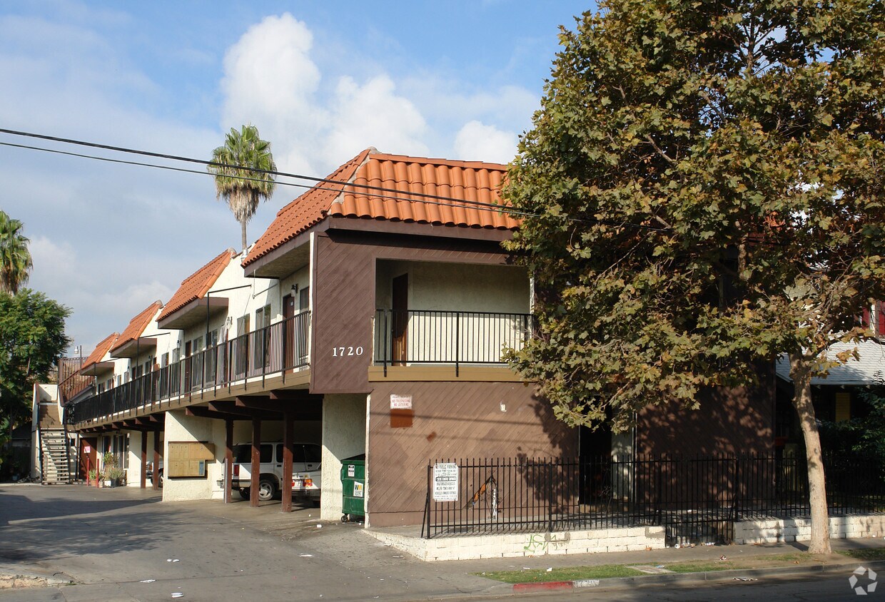 Foto principal - 1720 N Spurgeon St