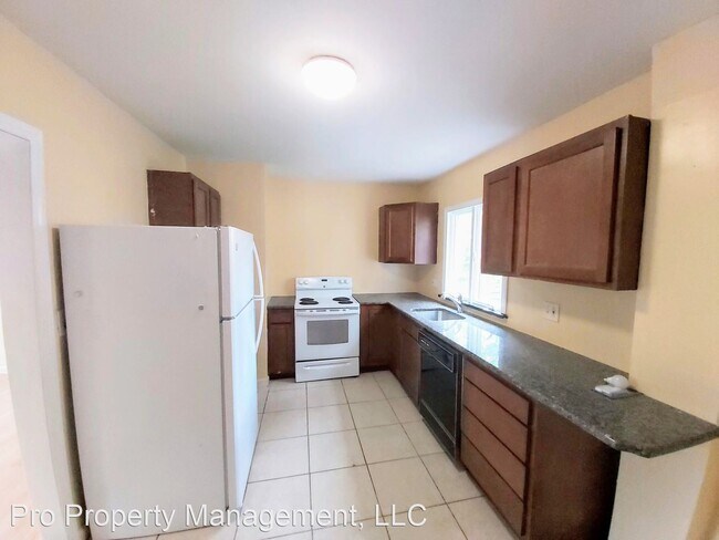 Foto del edificio - 3 br, 2 bath House - 125 Madison Street
