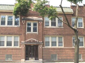 Building Photo - 2454 N Kilpatrick Ave