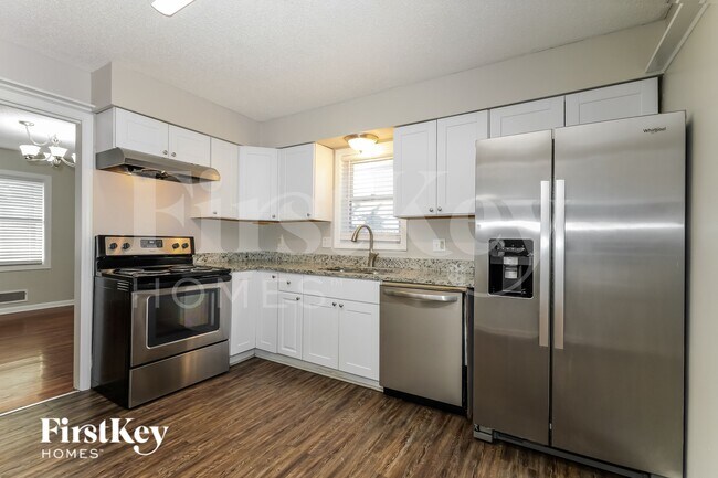 Foto del edificio - 8906 W 93rd St