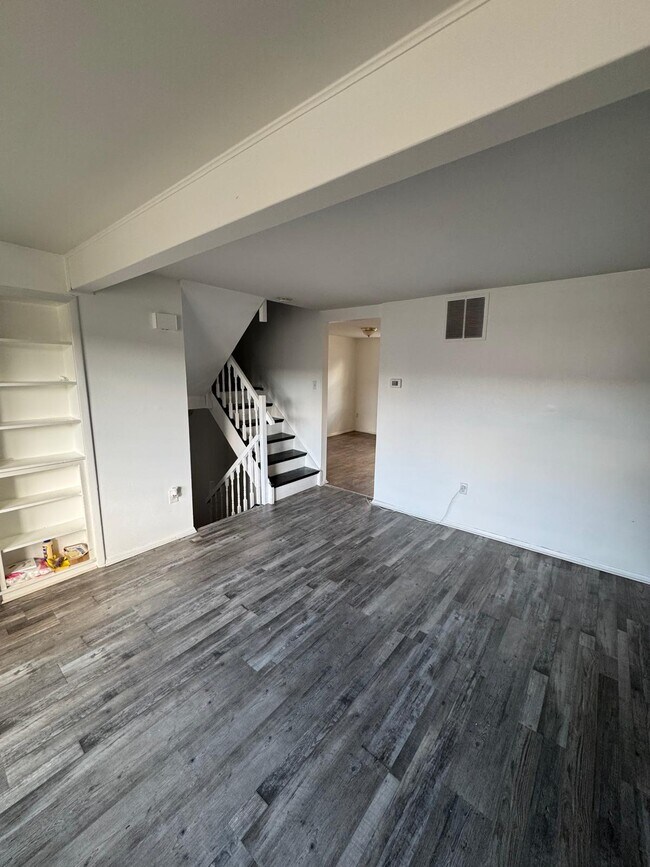 Main level: living room - 12319 Bonfire Dr