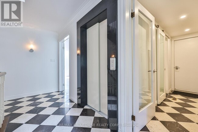 Building Photo - 108 Whittington Pl